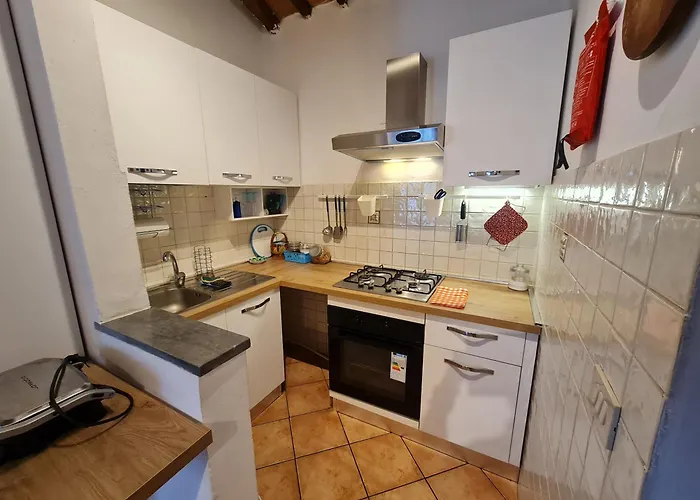 Exploring Tuscany Chiesina Uzzanese